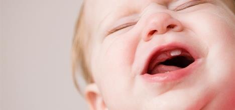 baby teething symptoms and remedies